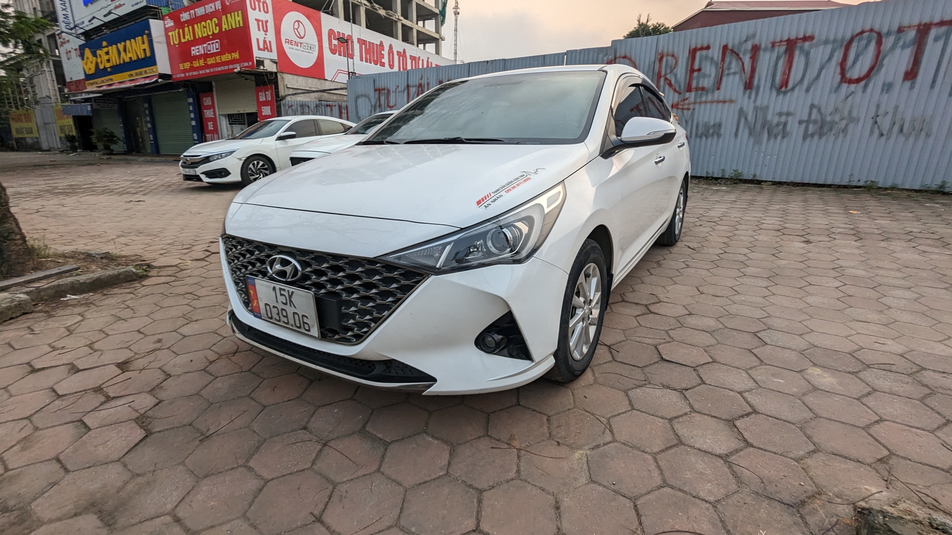 Giá sốc! Thuê xe tự lái 400k – Có thật không hay chỉ là chiêu trò?