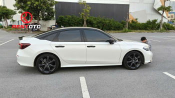 Cho thuê xe Civic tự lái 2025 HEV – Xe mới, tiết kiệm xăng